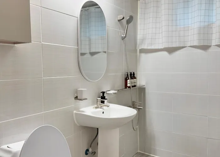 Apartment Norel Stay, 한강공원30초, 마포역7분, 넓은숙소, 최대8인, 최고의 위치 *